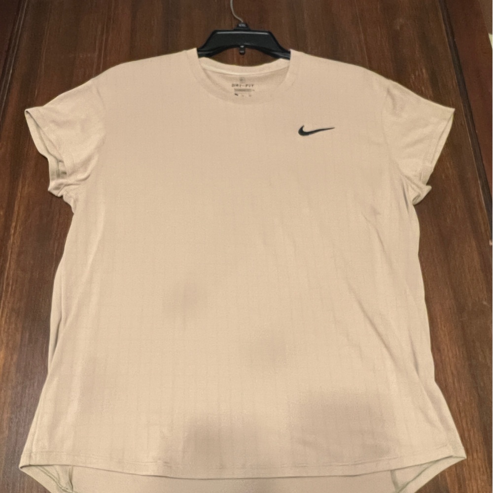 Nike Athletic Dri-Fit Shirt, Size: X-Large